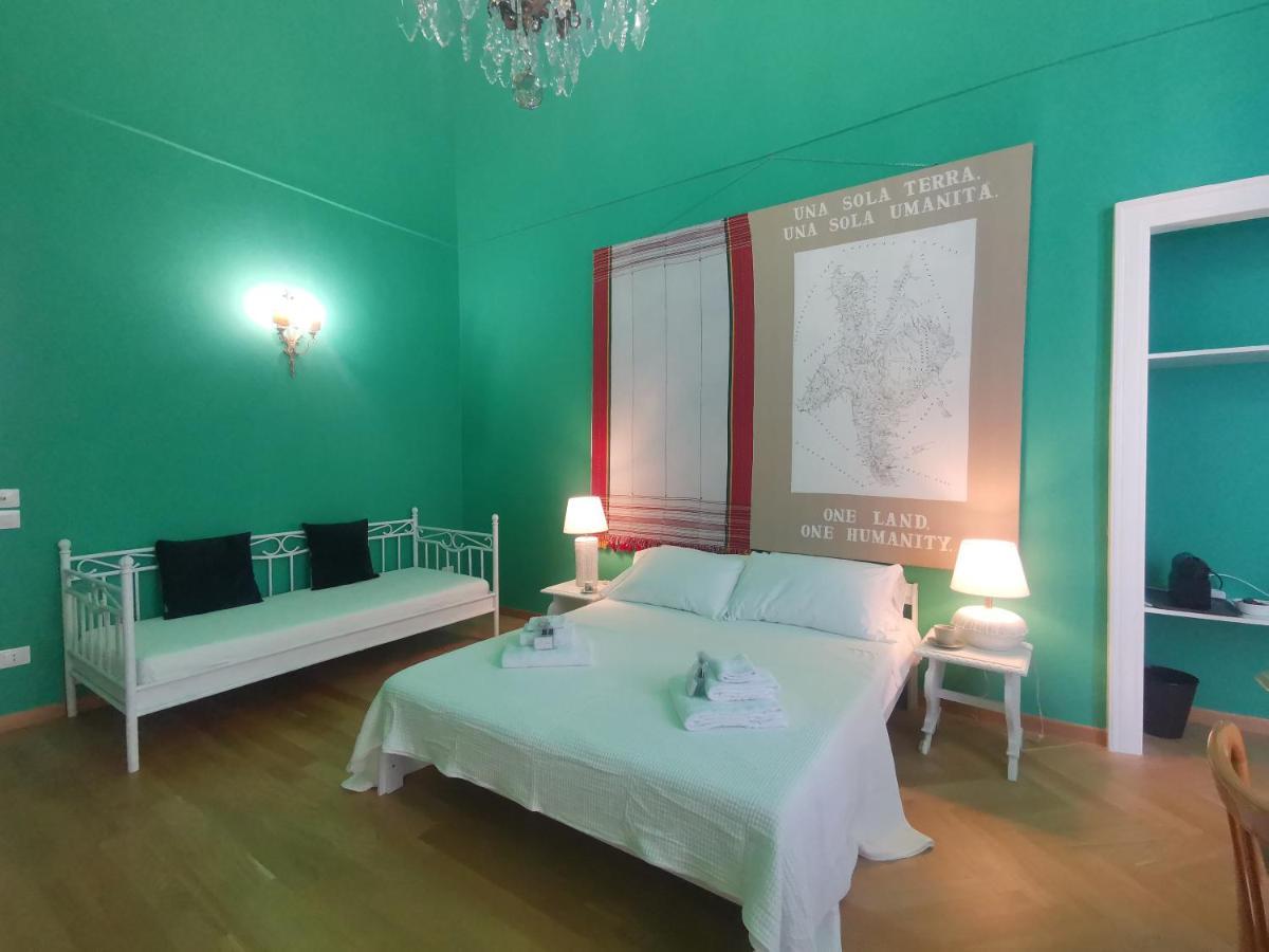 Speciale Tarshito Guesthouse Bari Exterior photo