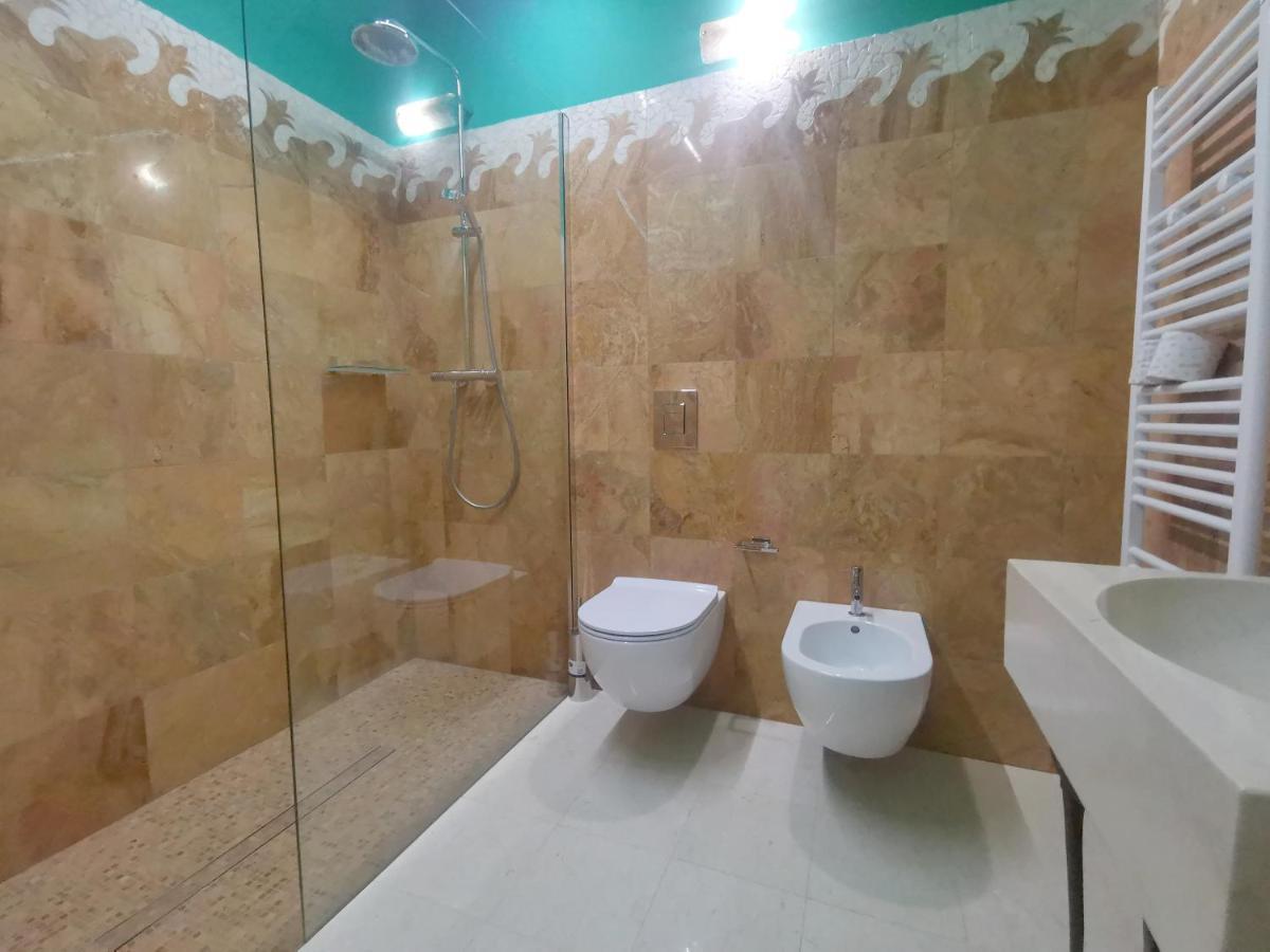 Speciale Tarshito Guesthouse Bari Exterior photo