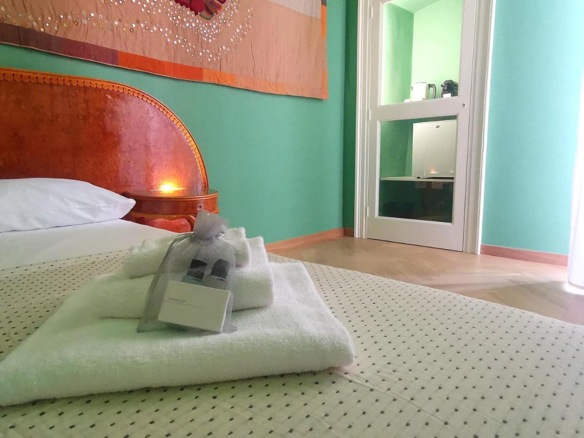 Speciale Tarshito Guesthouse Bari Exterior photo