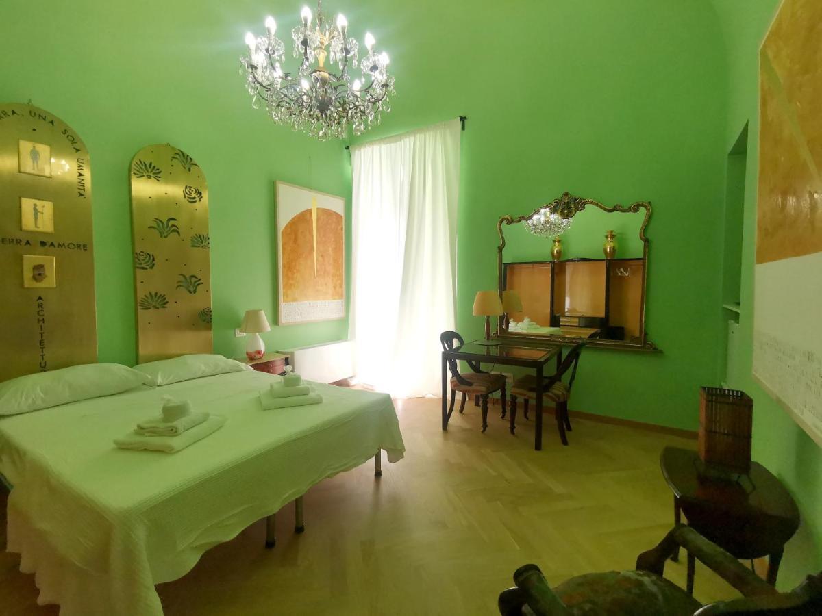 Speciale Tarshito Guesthouse Bari Exterior photo