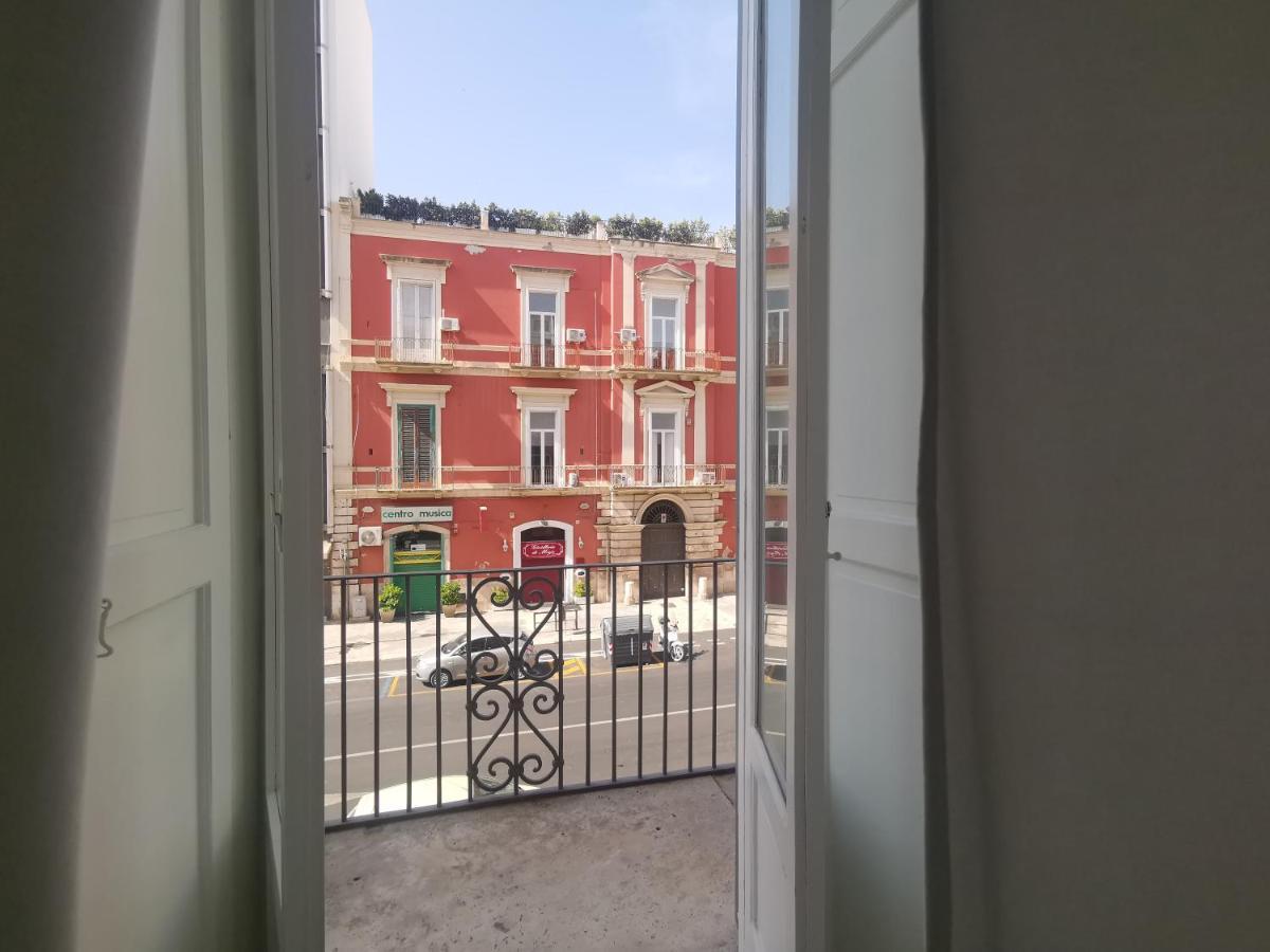 Speciale Tarshito Guesthouse Bari Exterior photo